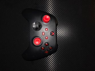 Custom Xbox Controllers