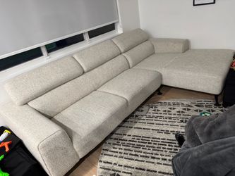 Sofa sectional