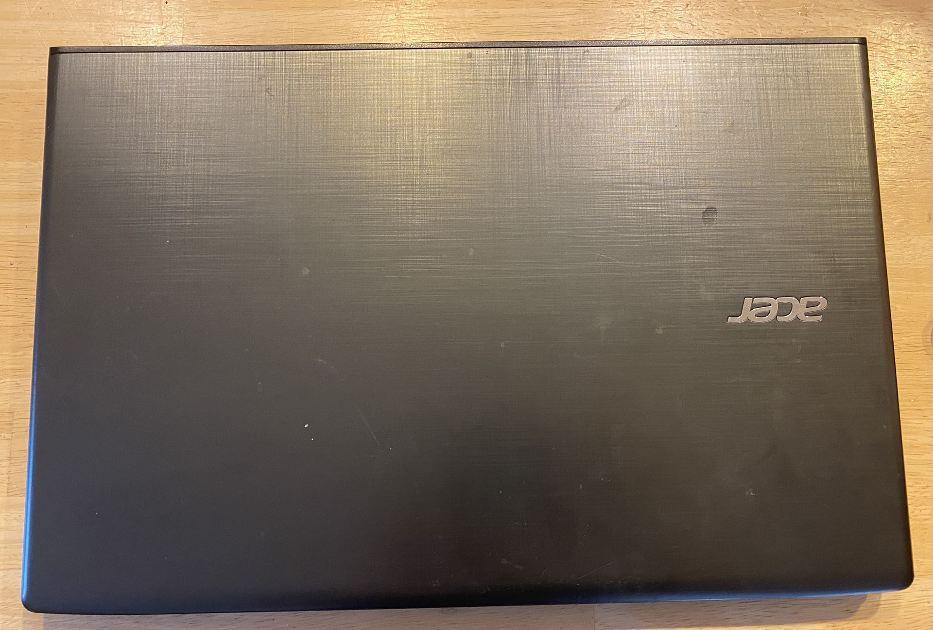 Acer Aspire E5-576