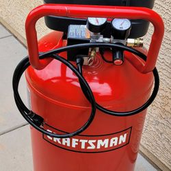 Craftsman 33 gallon 1.6 HP air compressor 