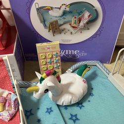 - American girl Swimming Pool And Doll Goggles