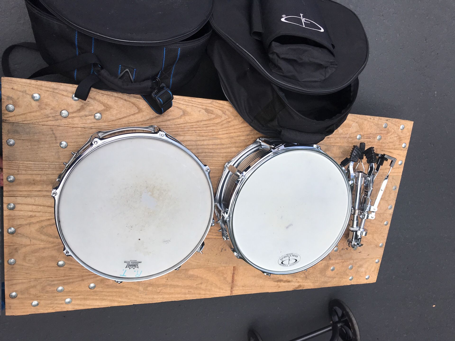 2 drums and one stand