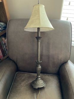 Table lamp