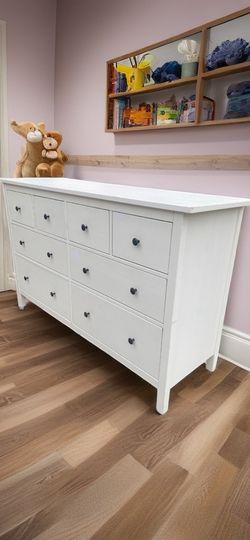 WHITE STAIN IKEA HEMNES DRESSER