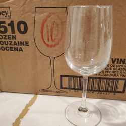 NEW Libbey 7510 Vina 16 oz. Tall Wine Glass Glasses Clear Restaurant Quality Bar Lot of 10