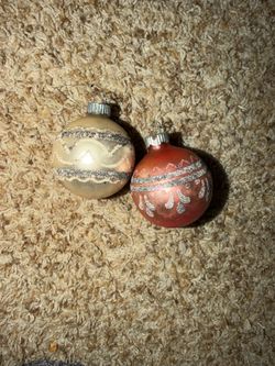 Vintage Glass Christmas Ornament with Glitter Shiny Brite. Faded & some glitter has fallen off from age. Have marks on them see pics 
