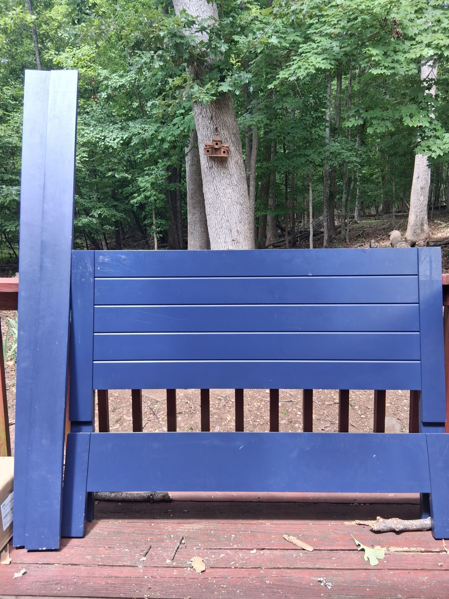Full bed frame