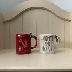 Rae Dunn Mug Set 