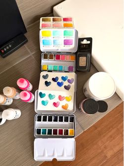 Variety of Acrylic / Watercolor / Art Supplies