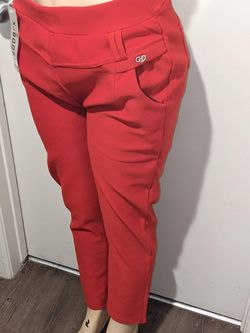 New Women's Pants Available In Size XL 2X 3X They Are Warm
