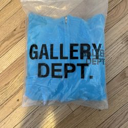 Galllery Hoodie 