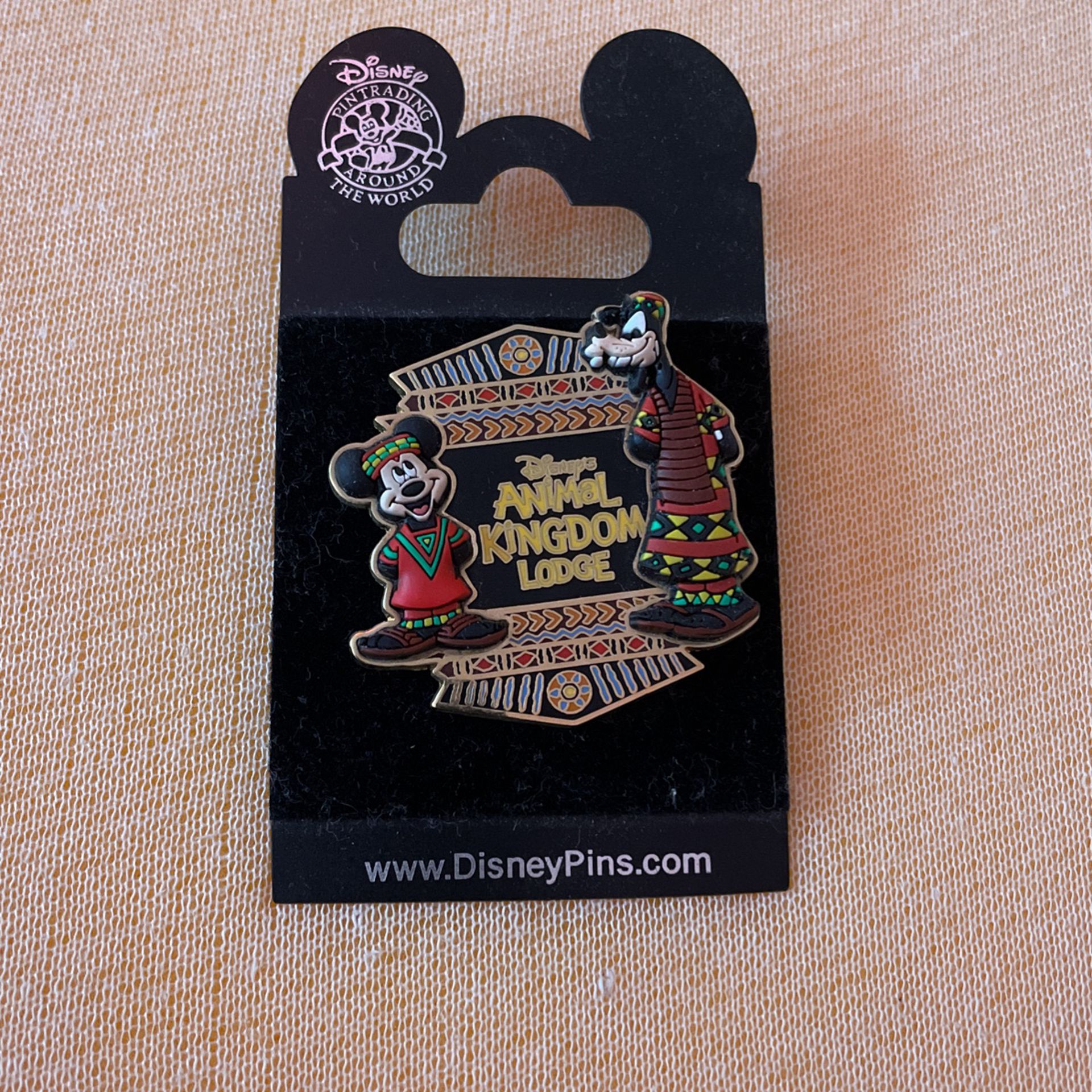 Disney Pin Animal Kingdom Lodge