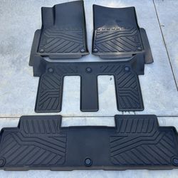 Rivian R1S all Weather Floor Mats