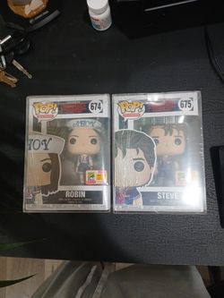 Steve & Robin Stranger things funko pop 1800 pcs limited edition 2018 comic con exclusive