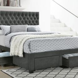Queen Beautiful Platform Bed Frame With 4 Storage Drawers Brand New In The Box !