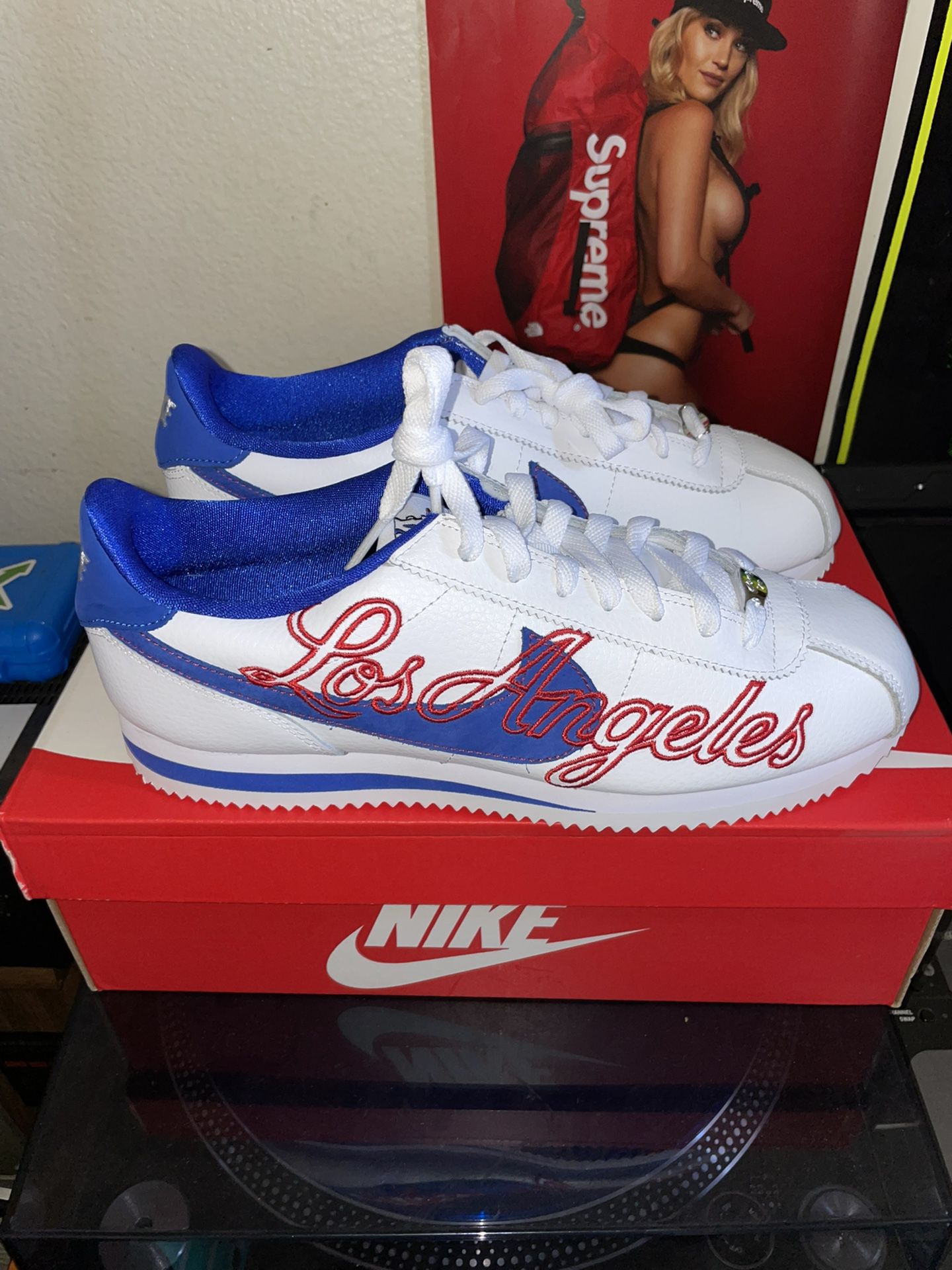 Nike Cortez Los Angeles Dodgers Clippers Size 8.5 for Sale in Long Beach, - OfferUp