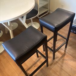 Set of 2 Barstools