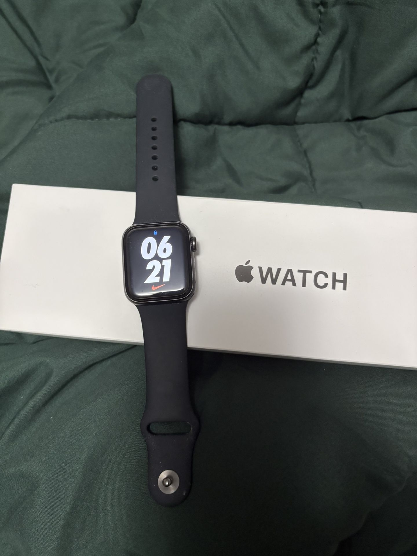 Apple Watch SE 2nd Generation(cellular+wifi)