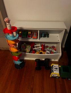TOY BOX