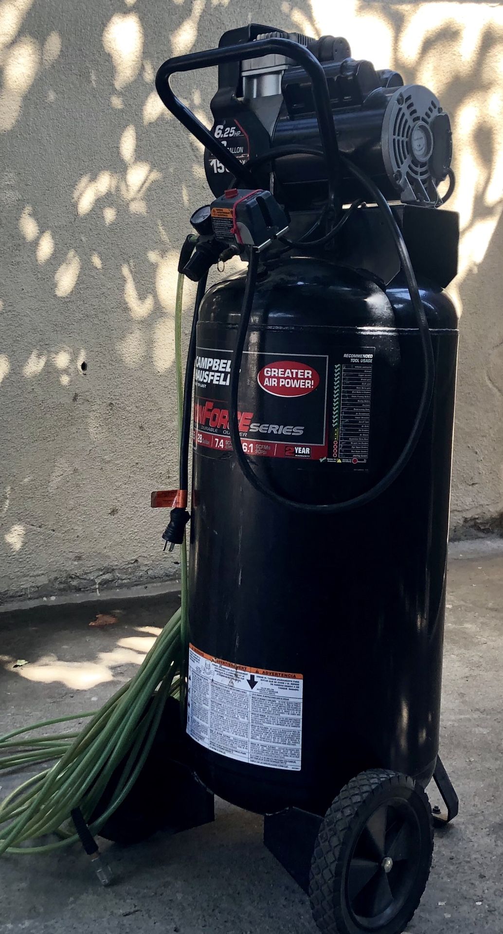 Campbell Hausfeld 6.25hp Iron forcé series 120 volts 28 galon s Air Compressor WL611700AJ