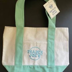 TRADER JOE’s TOTE BAG
