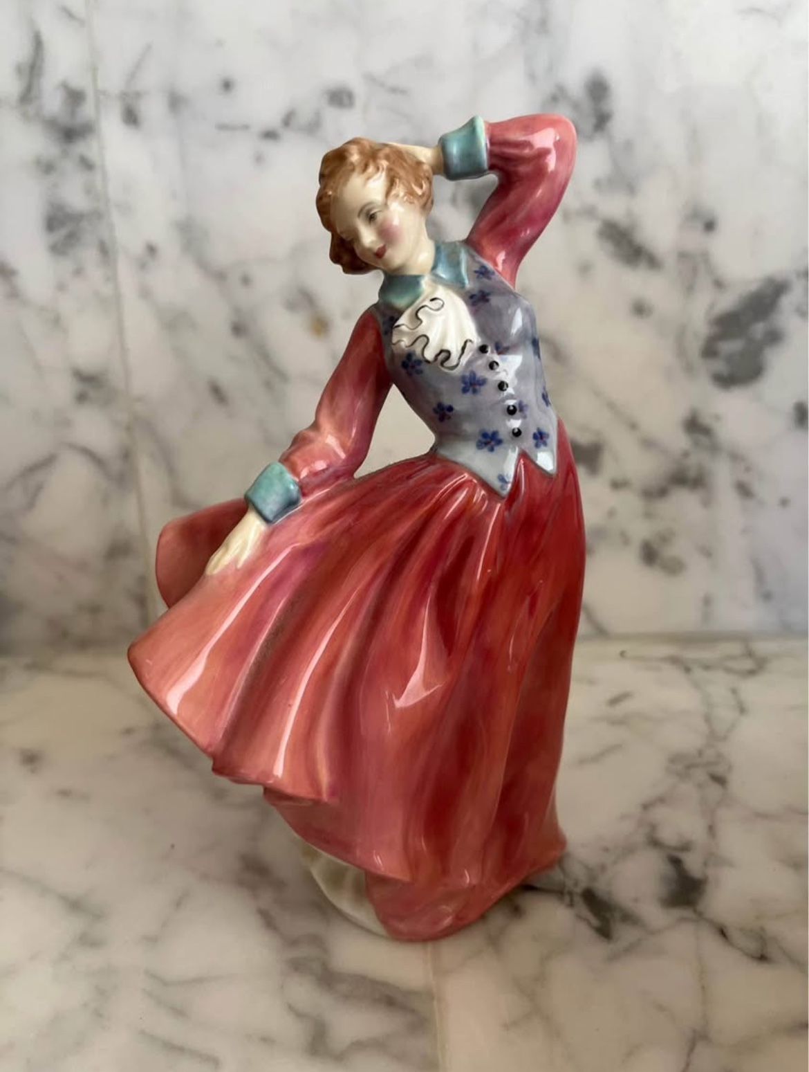 Vintage Royal Doulton Judith HN2089 figurine
