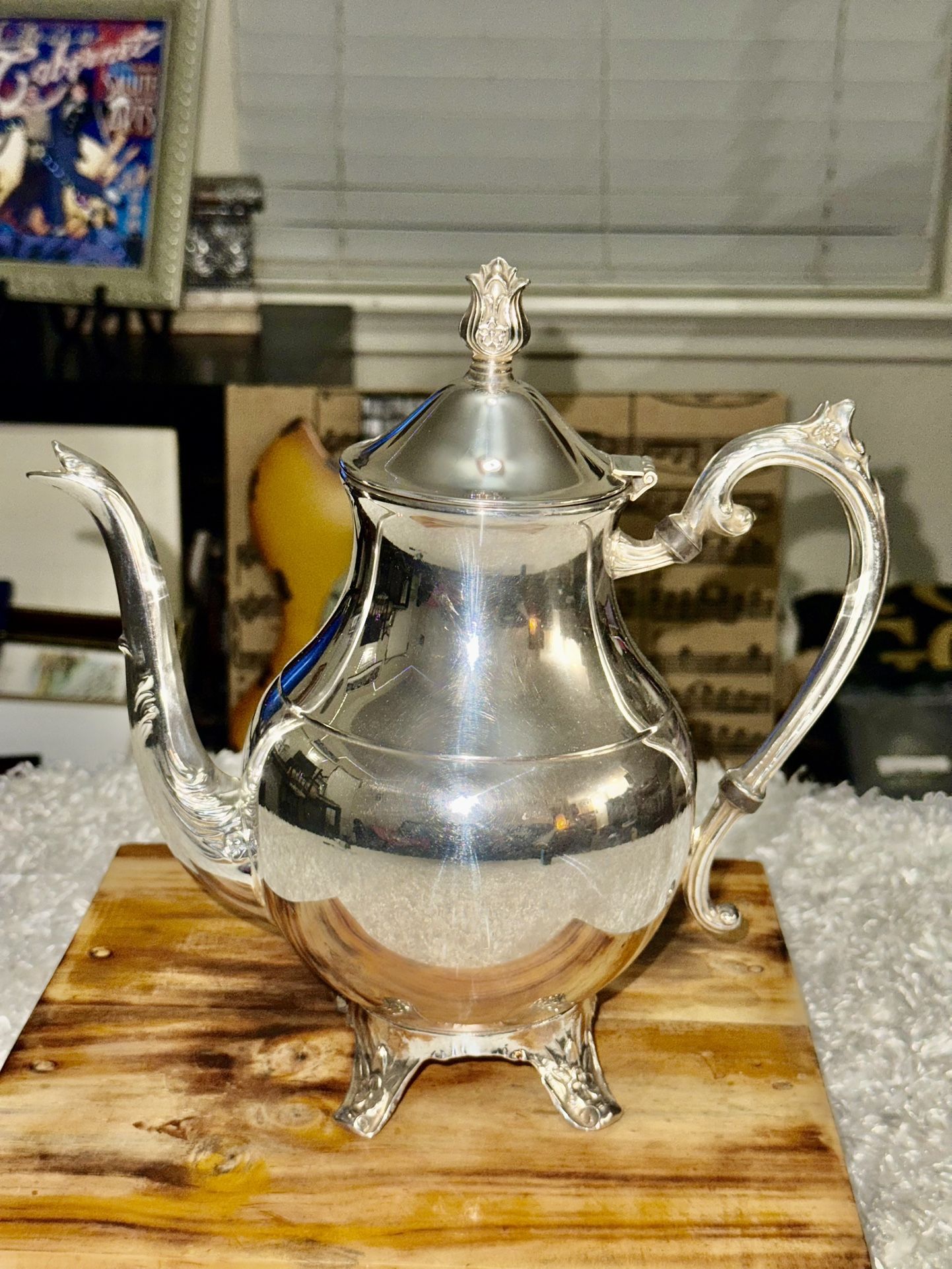 Original vintage silver-plated teapot from F.B. Rogers Silver Co. Polished!