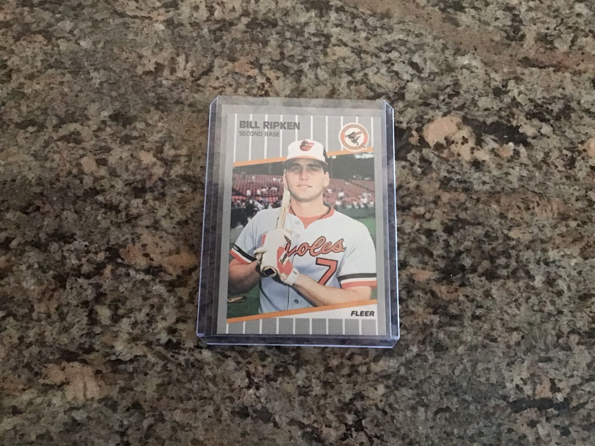 1989 Fleer Billy Ripken Rookie Card