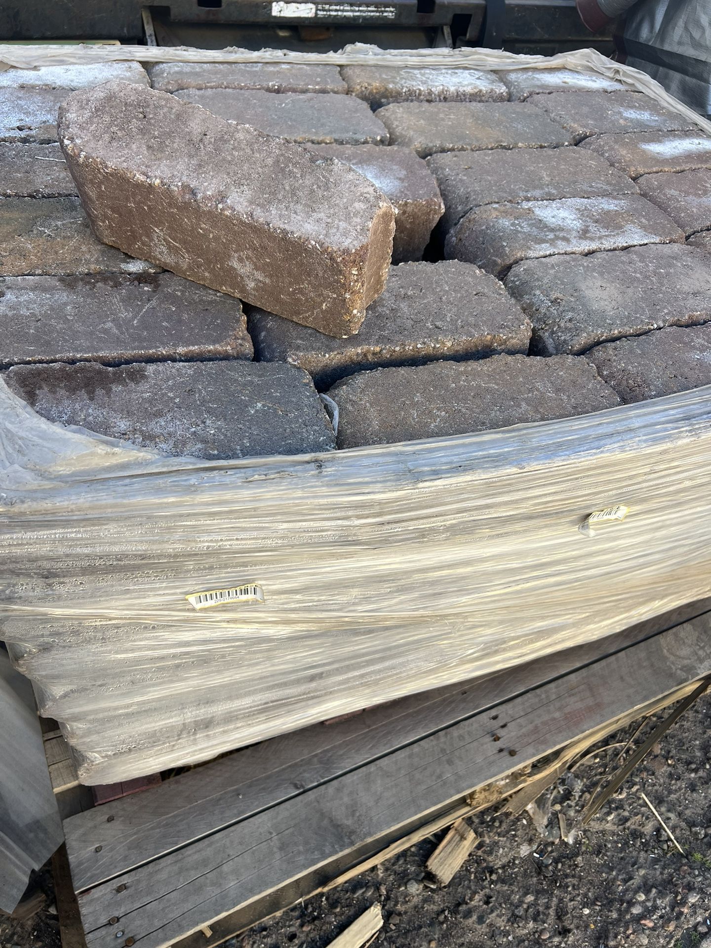 Pallet Of Pavers for Sale in Glendale, AZ OfferUp