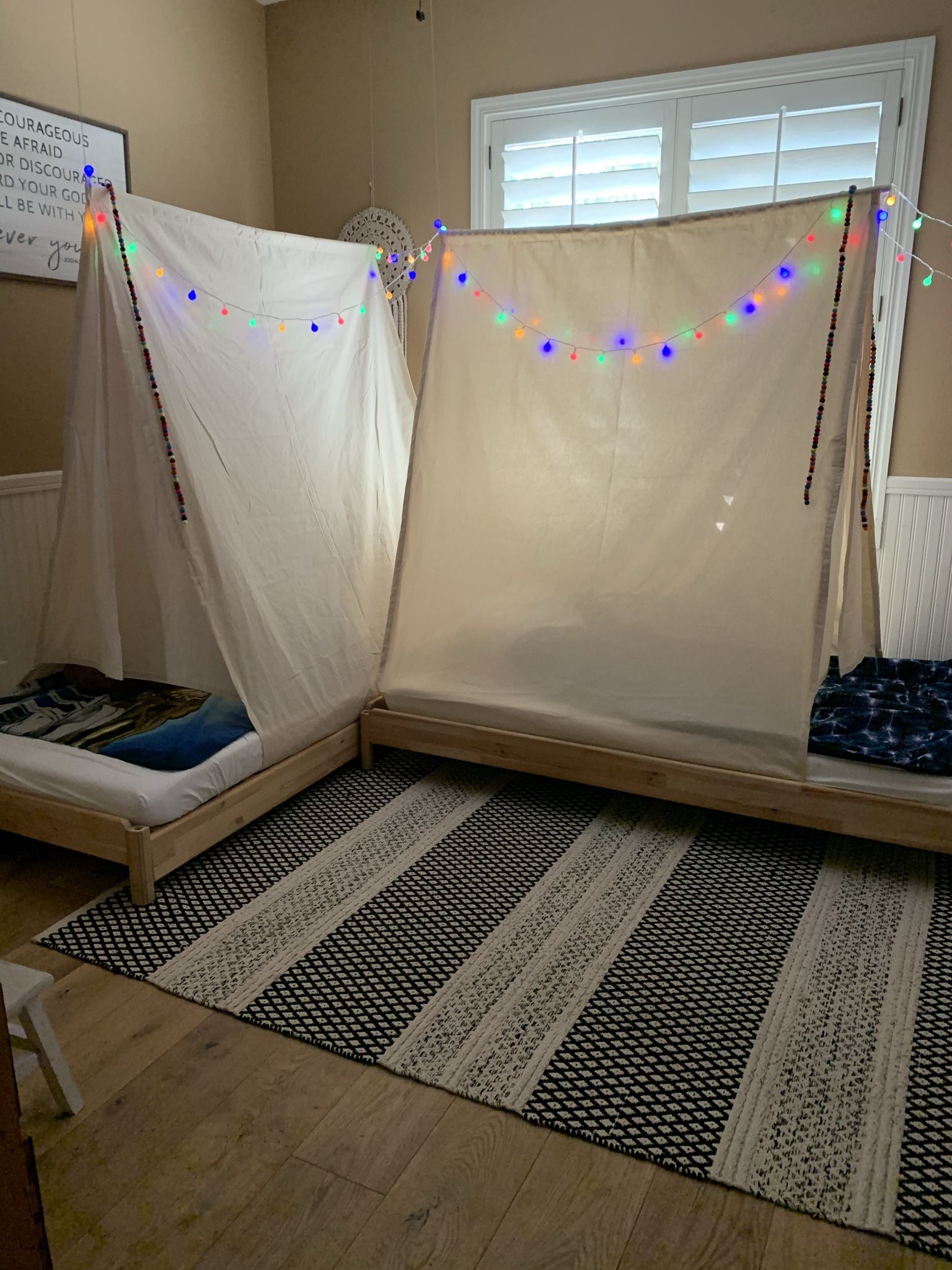 2 Twin Beds With Custom Tents