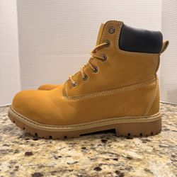 Ozark Trail Men's Lace-up  Boots Wheat Color Sz 10.5 