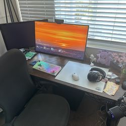 GAMING SETUP (READ DESCRIPTION)
