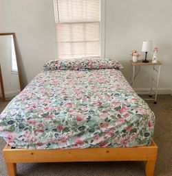 Queen Bed