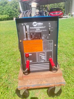 Miller Thunderbolt 225 AC stick welder