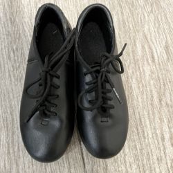Tap Shoes 