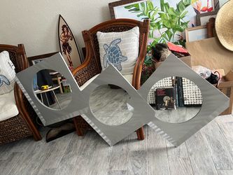 Retro  3 piece mirror wall display