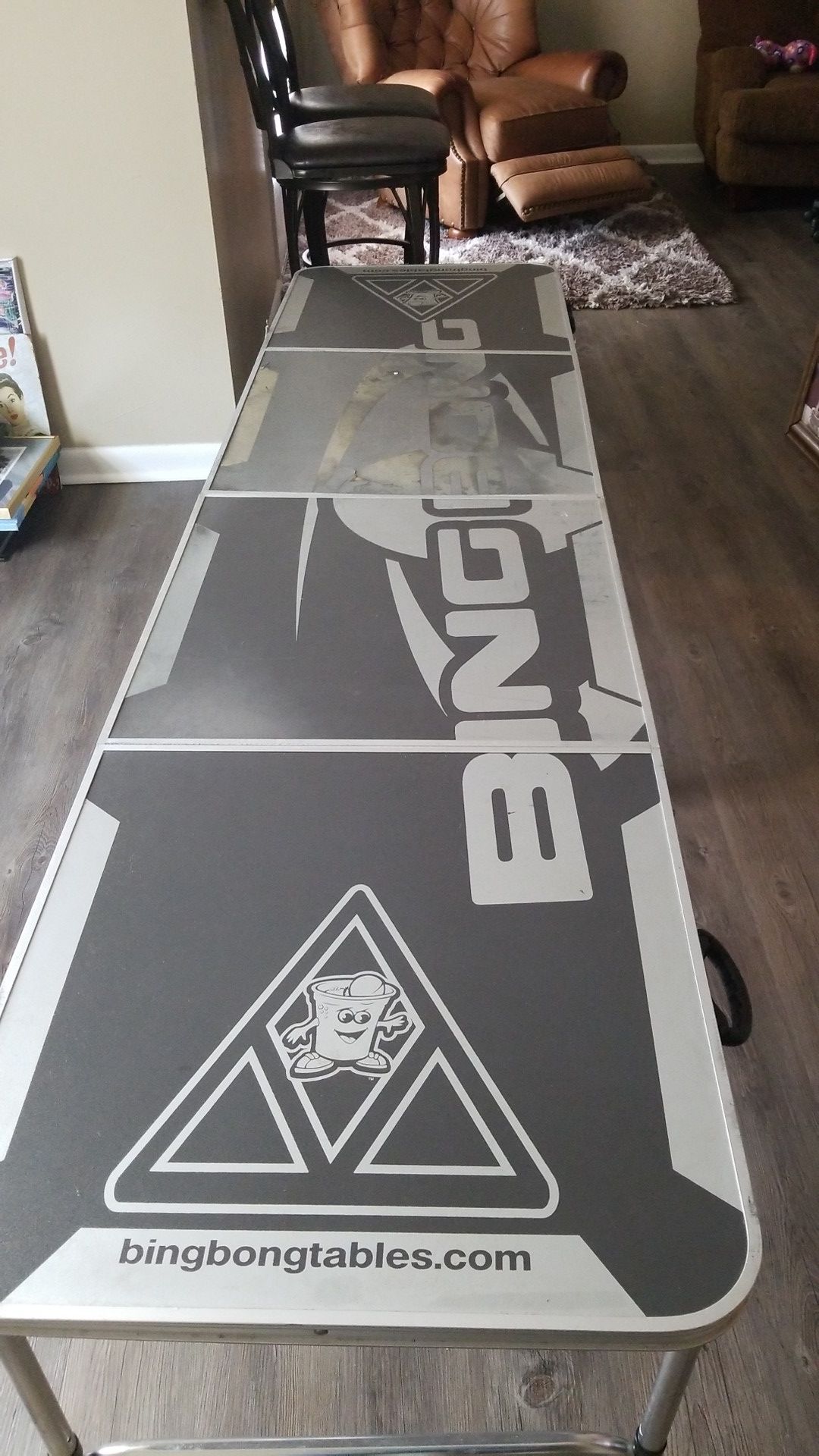 Bing Bong beer pong table