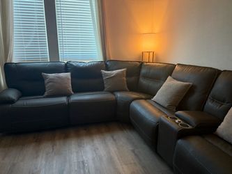 Sectional sofa