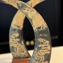 Rare Vintage Horns, Tusk Dragon