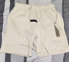 Fear of God Essentials Shorts Size XS