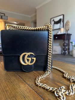 Black smooth Calfskin small GG Marmont Bag