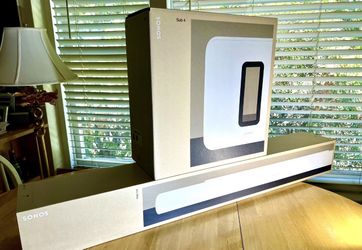 Sonos Arc Ultra (White) Bundle with Sonos Sub 4. (White). Brand New Sealed.  Includes Warranty.  