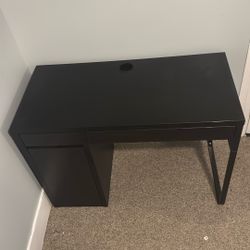  Black Working Desk