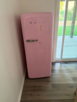 Smeg fridge/dishwasher