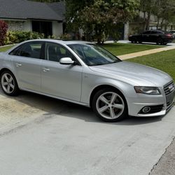 Audi A4 2.0 turbo S line Quattro