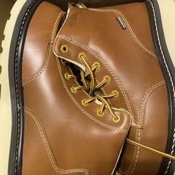 Work Boots (no Insoles) Women’s 8 Men’s 6/12