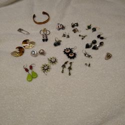 18 Pairs Of Earrings / 1 Copper Bracelet / 1 Silver Ring / 1 Pin