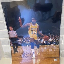Magic Johnson 11x14 Autographed Photo With COA 