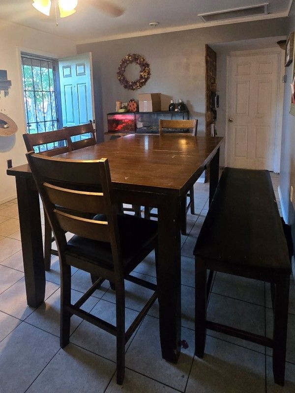 Kitchen Table Seats 6 
