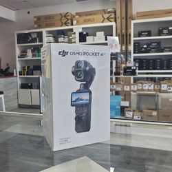DJI Osmo Pocket 4P Vlog Combo